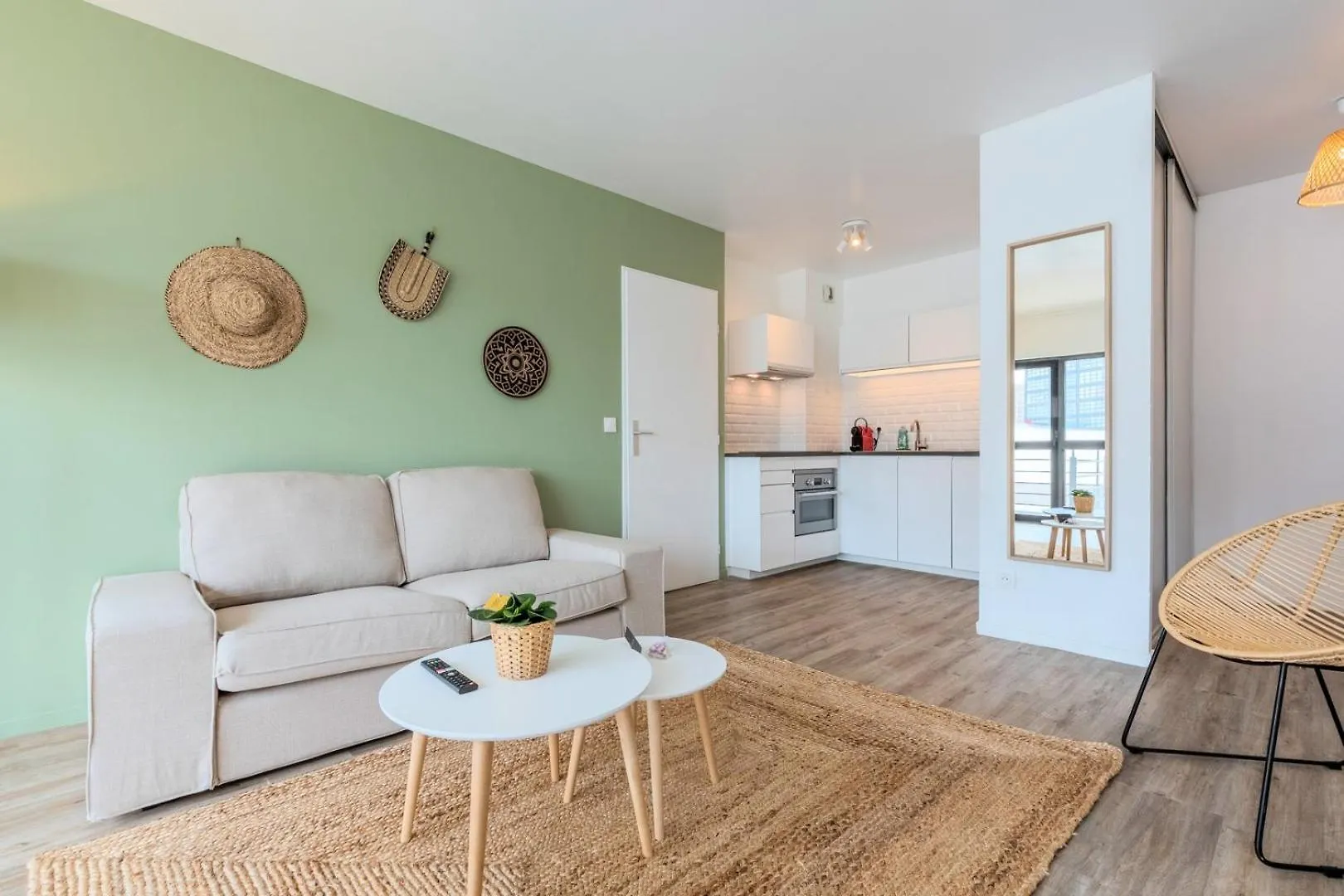Europe/Flandres Stations Apartment With Balcony! Lille